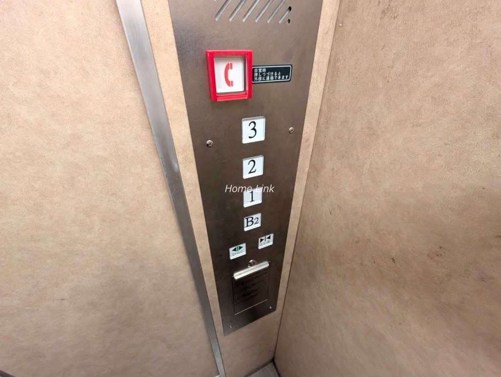 成増ガーデンハイツ　停止階